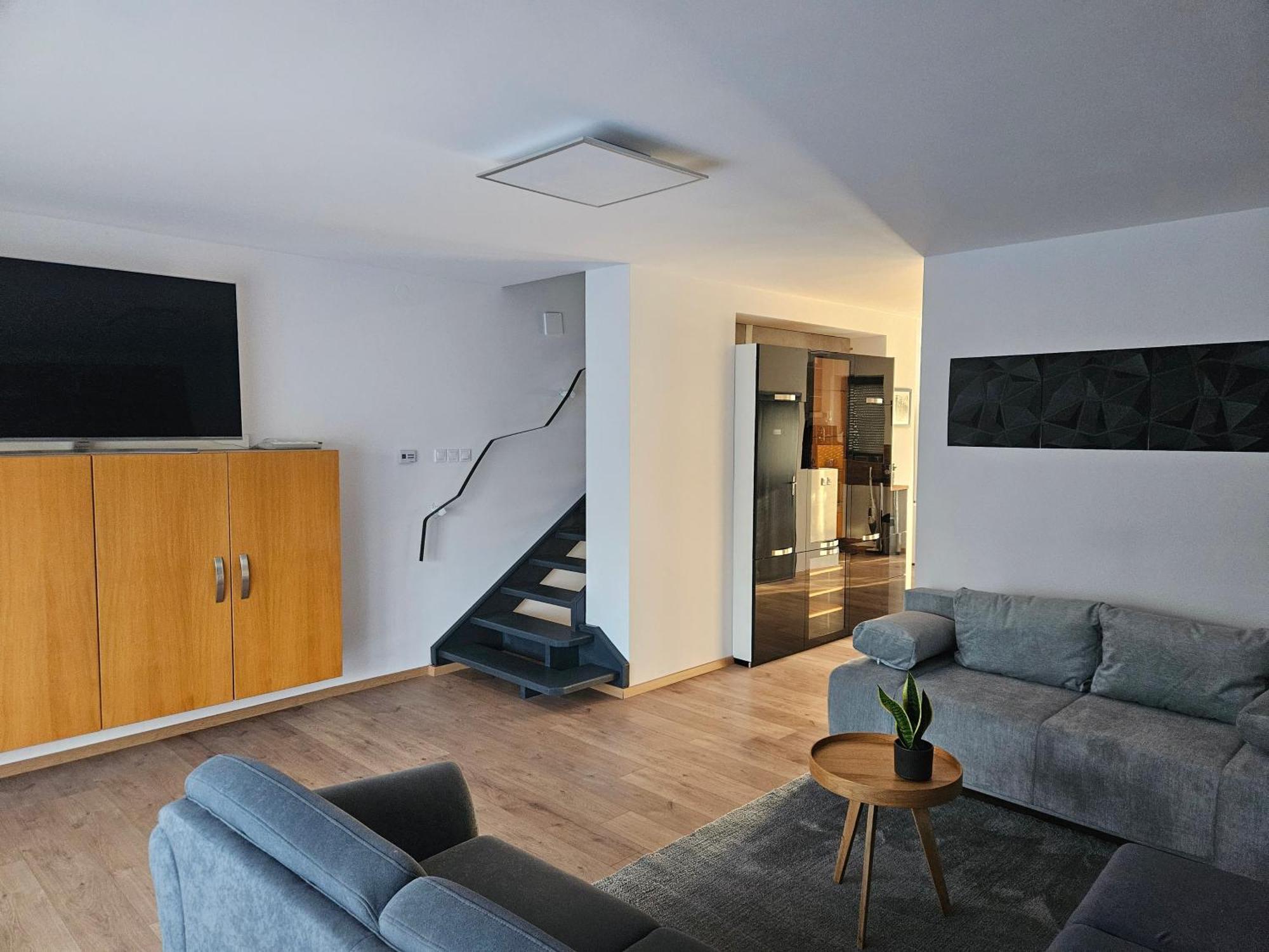 Toelgyes Apartmanhaz Σέγκεντ Εξωτερικό φωτογραφία