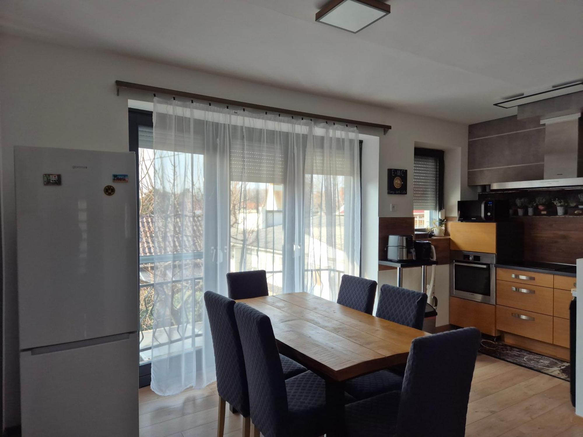 Toelgyes Apartmanhaz Σέγκεντ Εξωτερικό φωτογραφία
